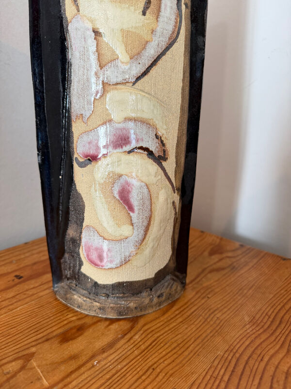 Grand vase design en céramique émaillée signé peint à la main vintage