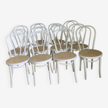 12 chaises bistrot assises cannées