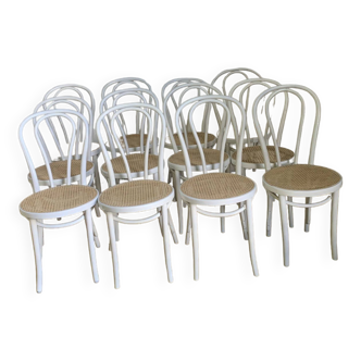 12 chaises bistrot assises cannées