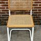 Chaise Cesca modèle b32 en blanc et bois par Marcel Breuer