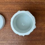 German mid-century white porcelain box with lid and shell motif by Kaiser, 1960s.