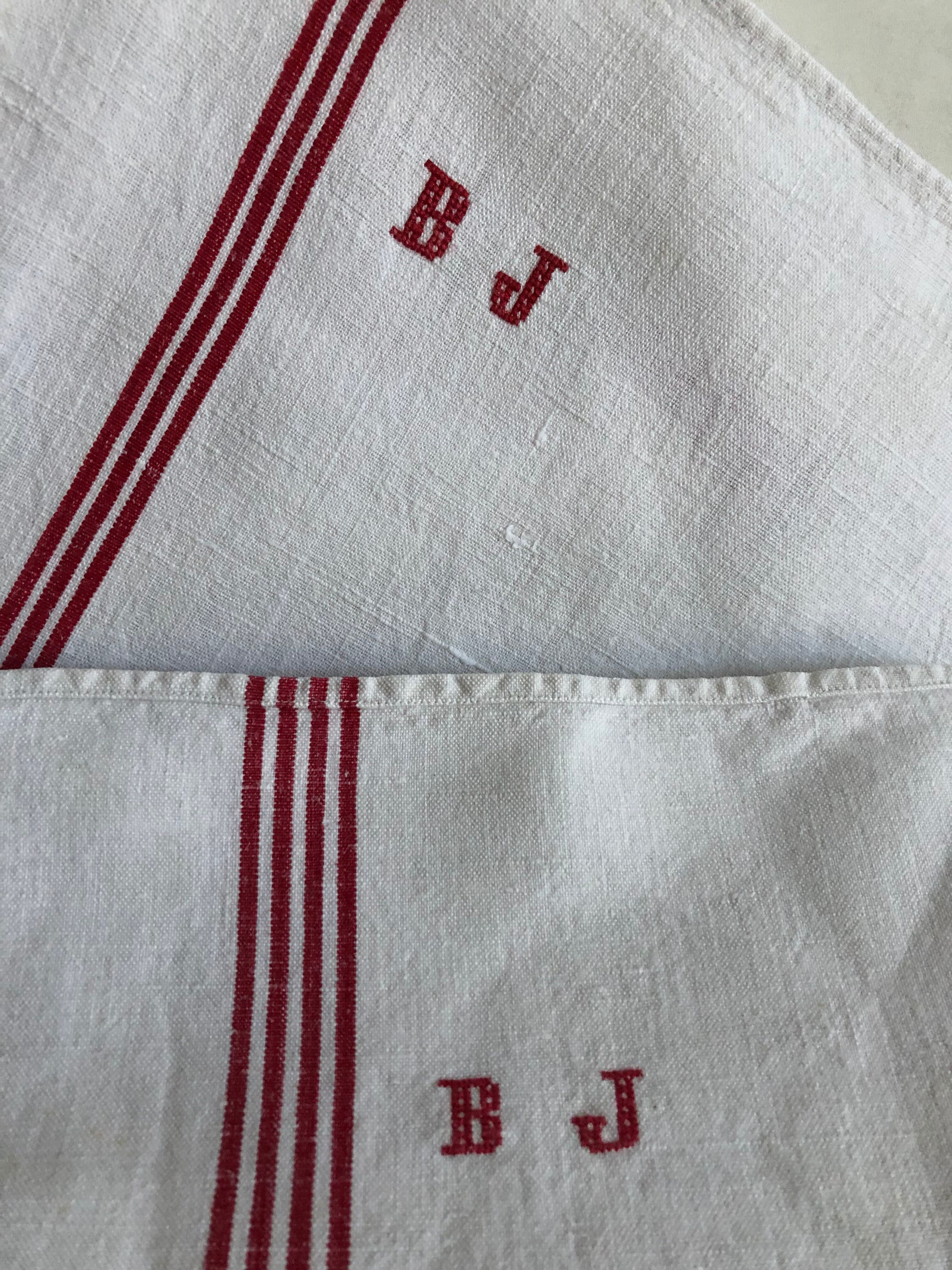 Pair of old tea towels, old linen