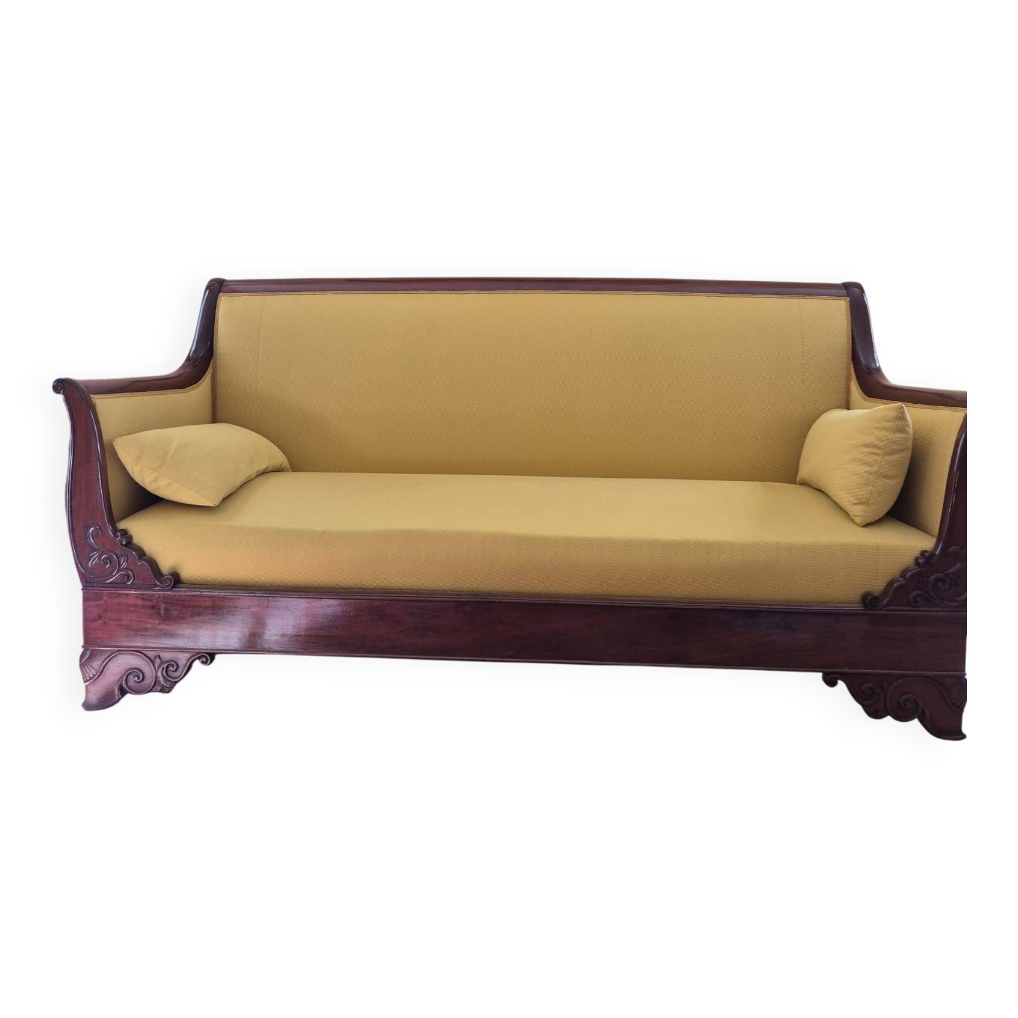 Mahogany canapé – Restoration period (19th century) – Yellow fabric