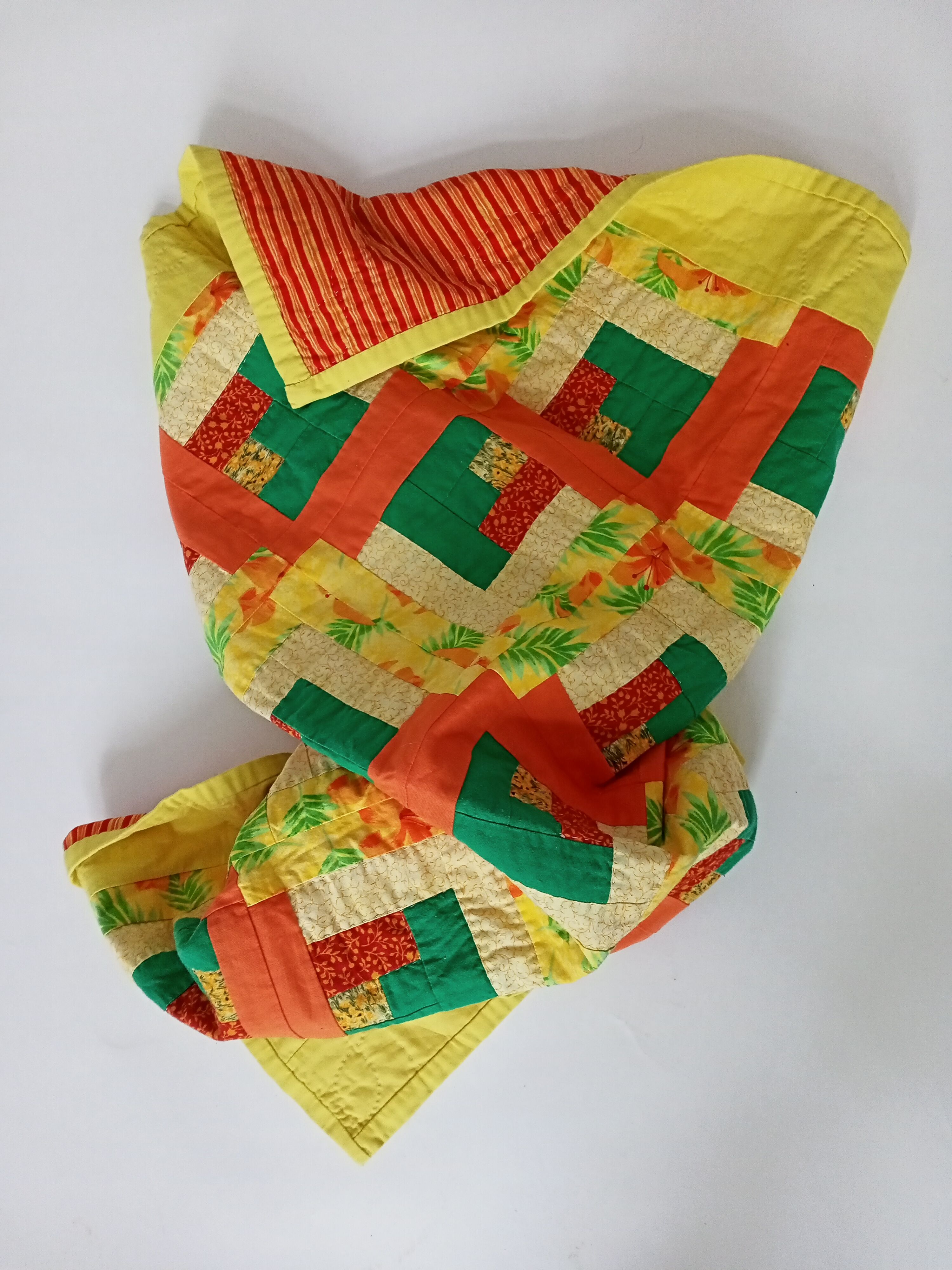 Baby quilt in patchwork quilt