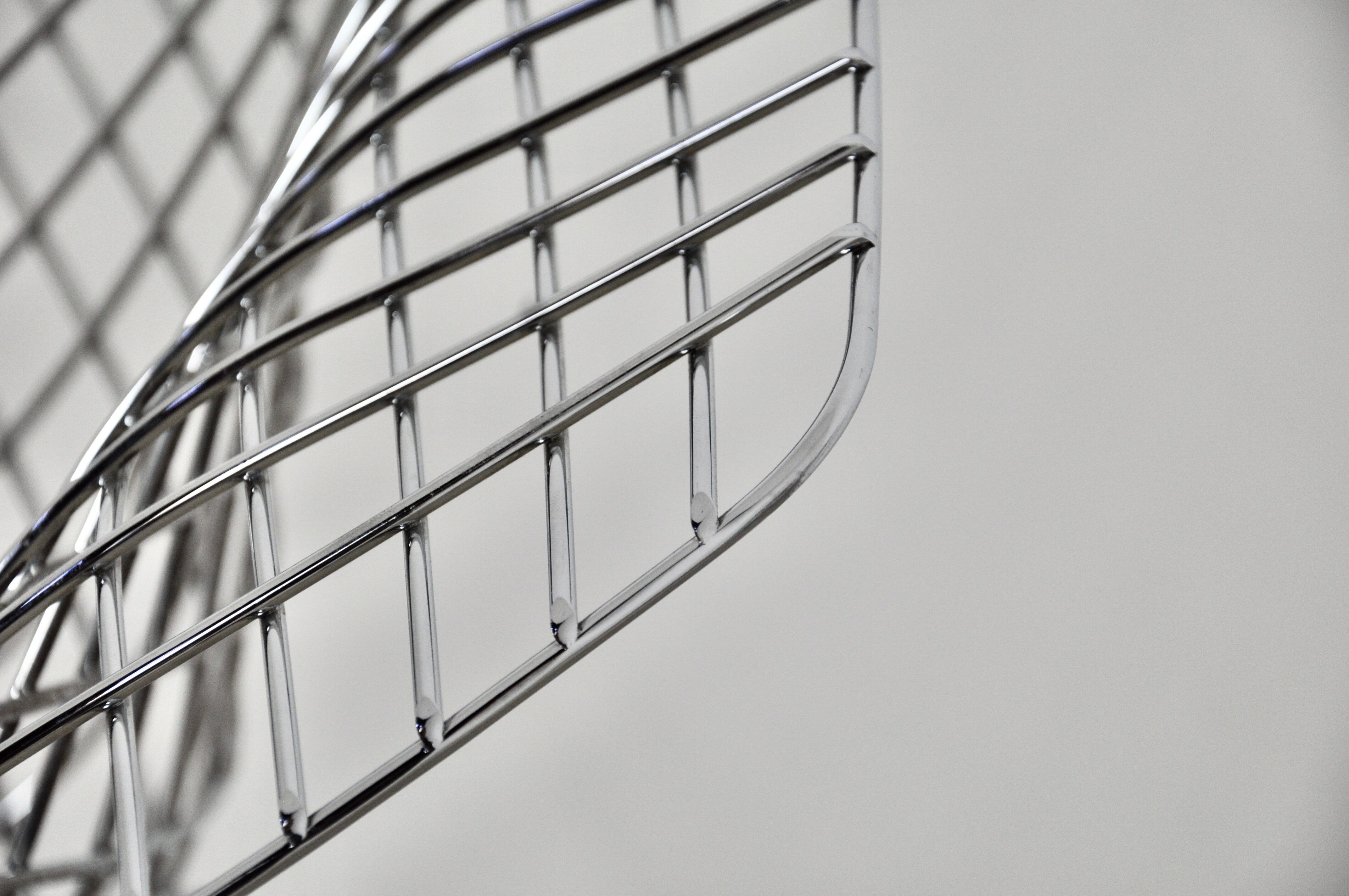 Diamond Chairs by Harry Bertoia for Knoll (1970s)