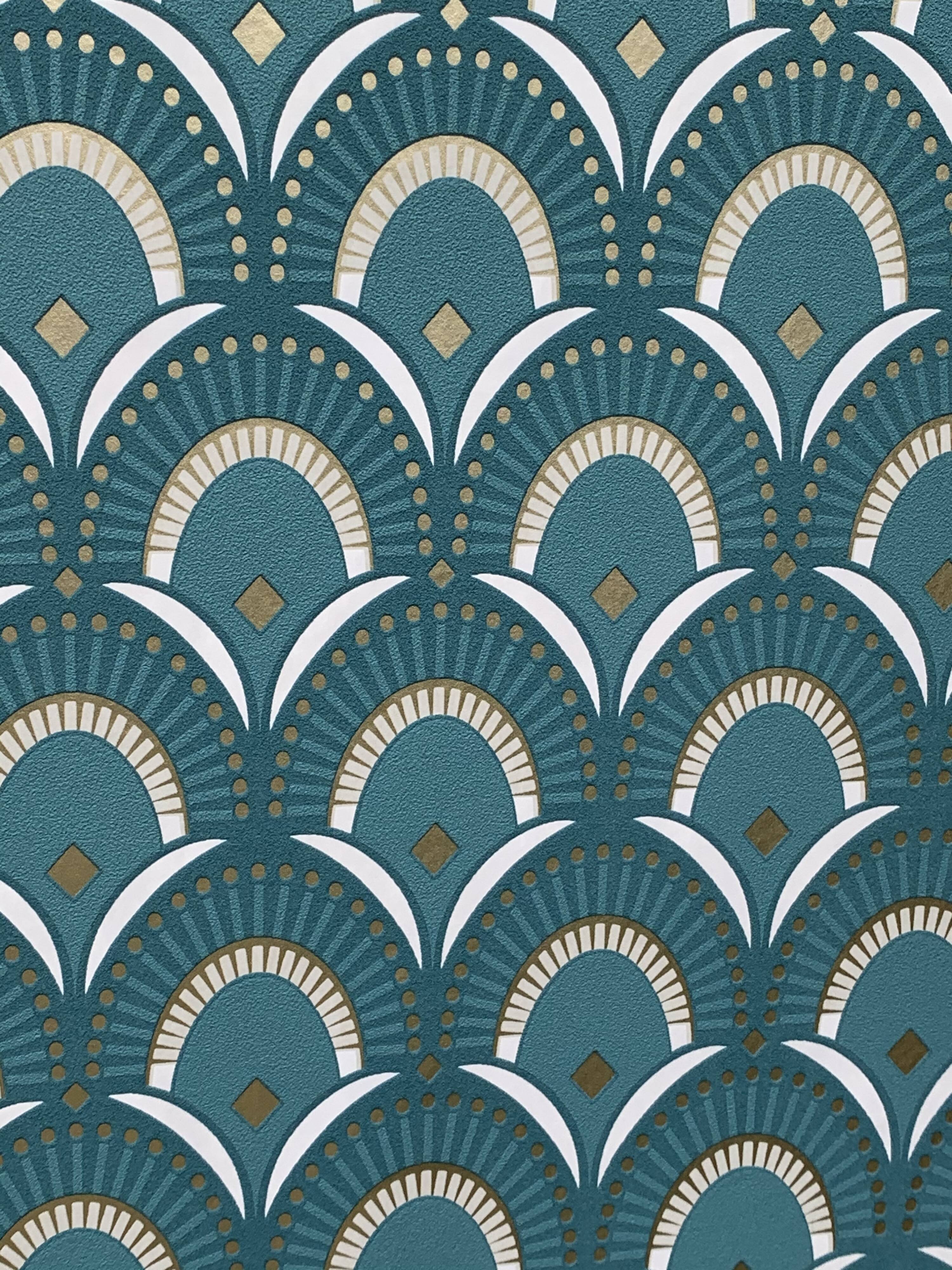 1930 asymmetrical Parisian wardrobe