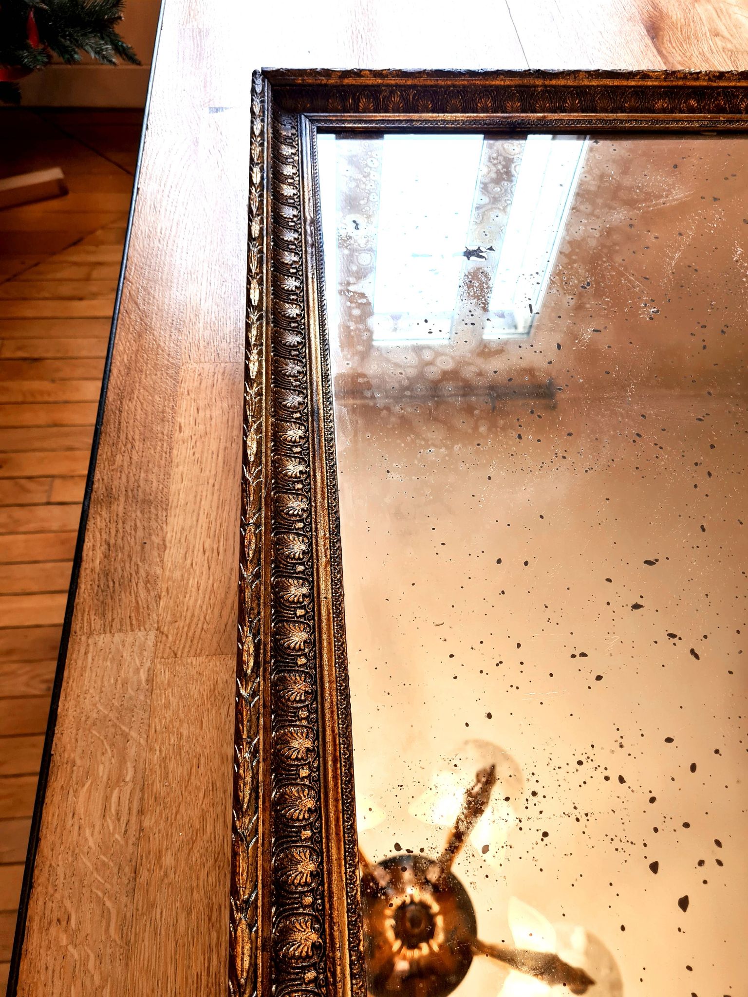 Antique mirror "Honoré" – Palmette decoration