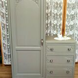 Asymmetrical wardrobe