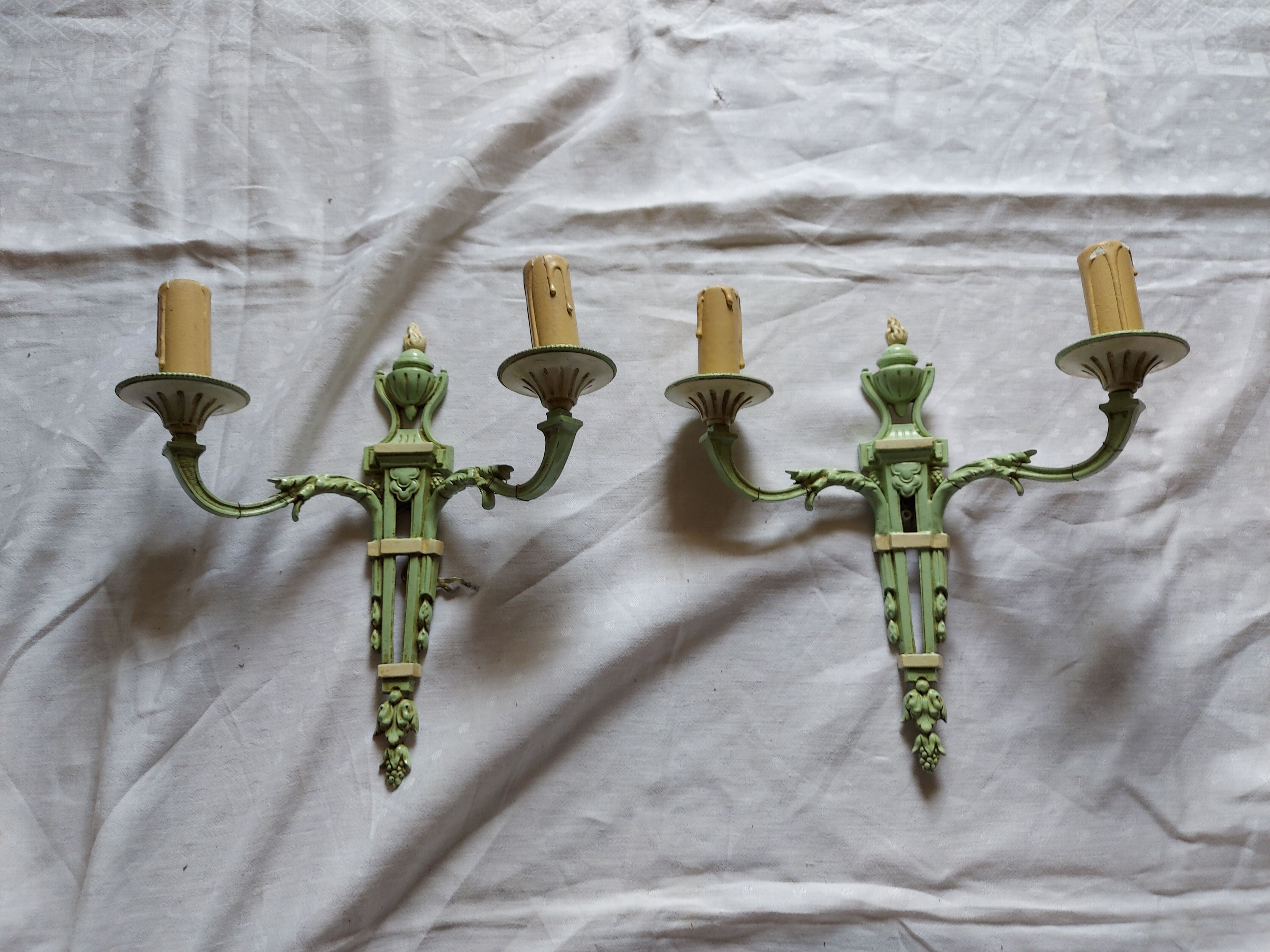 Paire d'appliques style Louis XVI