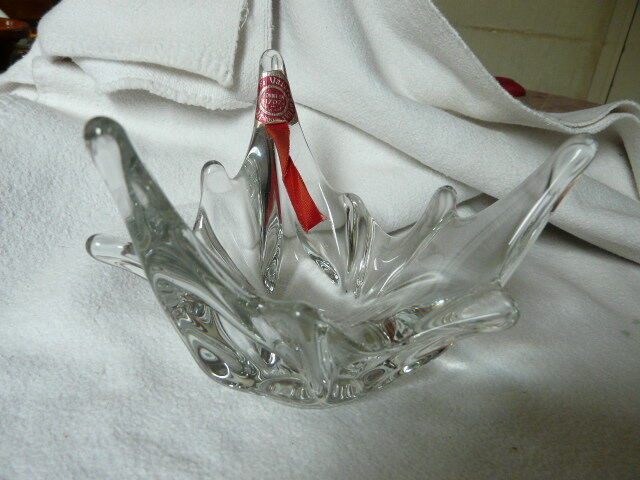 Empty pocket in vintage crystal shape umbrella Cristallerie de Vallerysthal
