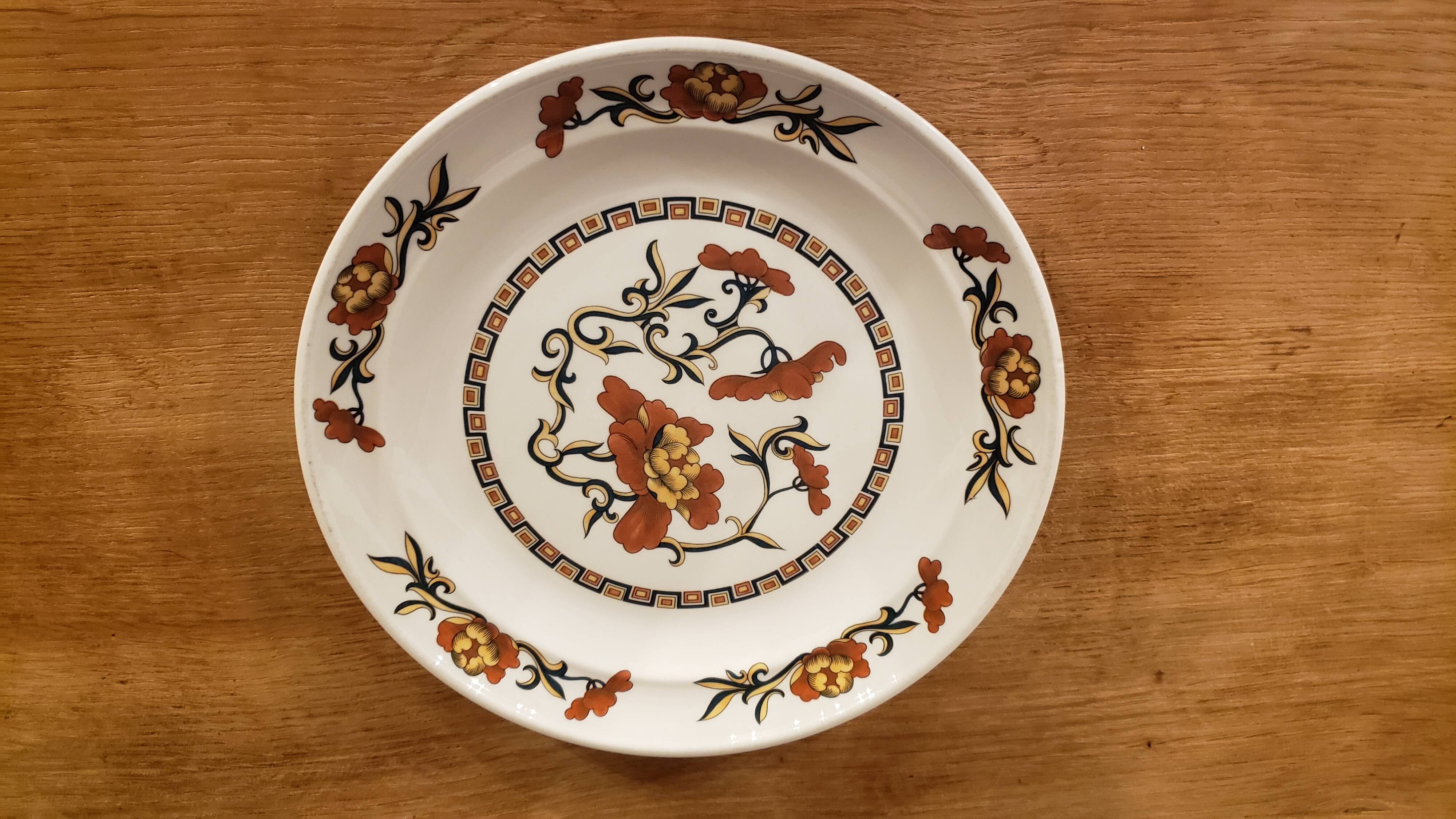 6 Syracuse Sarreguemines Flat Plates Flower Decor