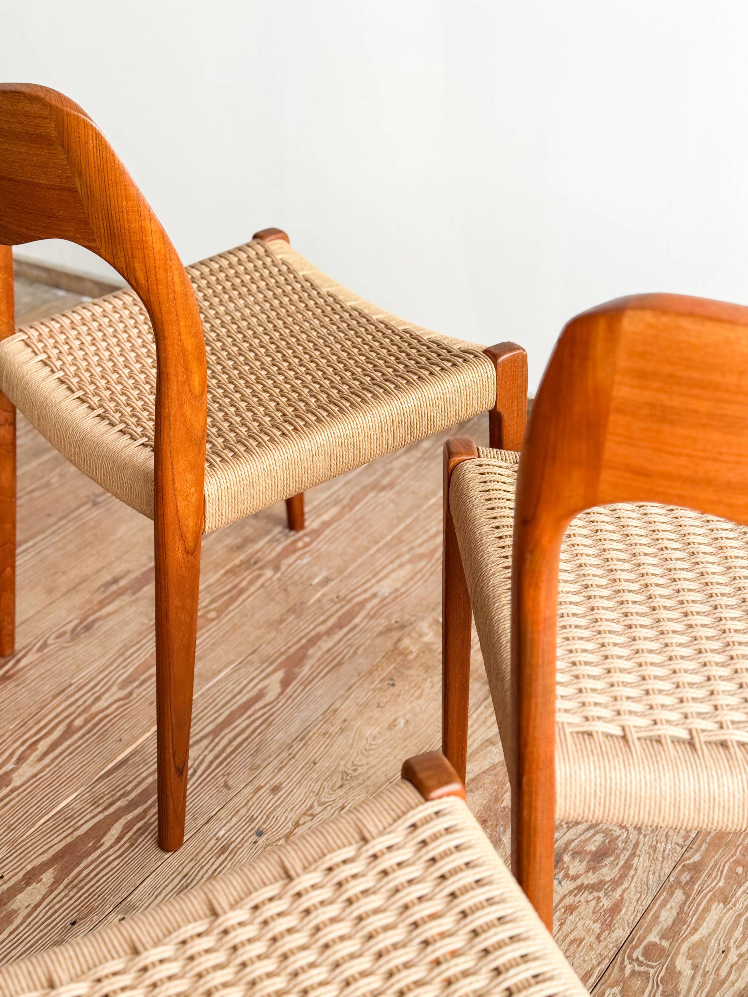 Set of 4 chairs 71 in teak by Niels O. Møller, JL Moller, Mid Century