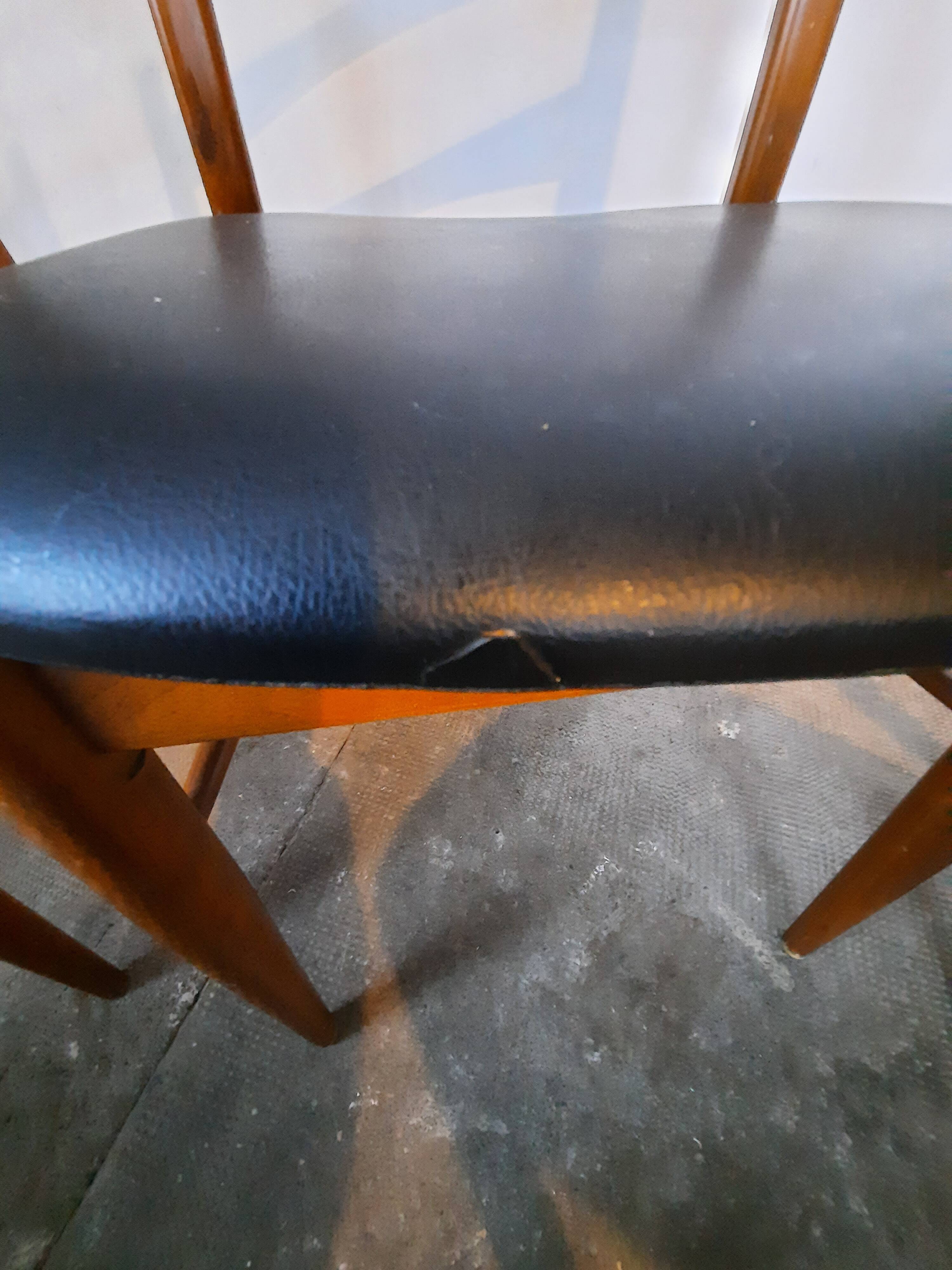Set of 4 vintage Scandinavian chairs with Skaï seat