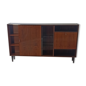 Buffet moderniste, étagère des
