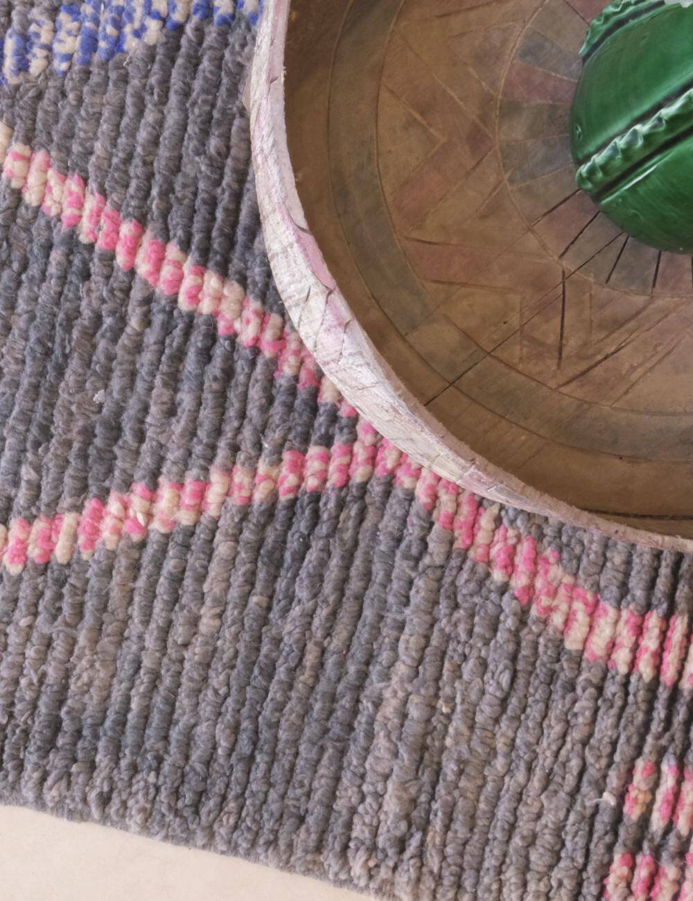 Grey runner rug - 410 x 78 cm