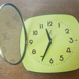 Vintage jazz clock in Formica