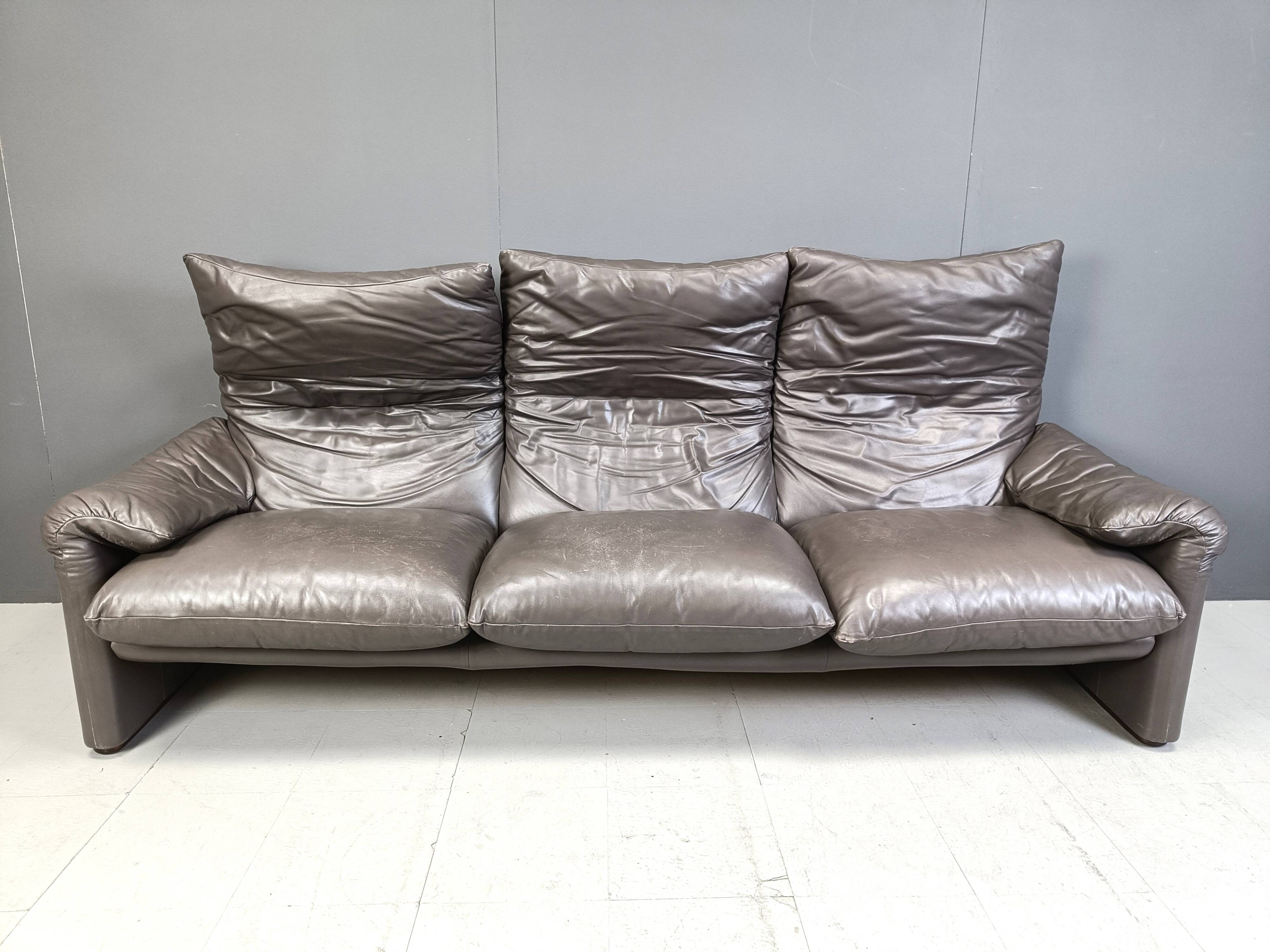 Leather Maralunga sofa set by Vico Magistretti for Cassina, 1973