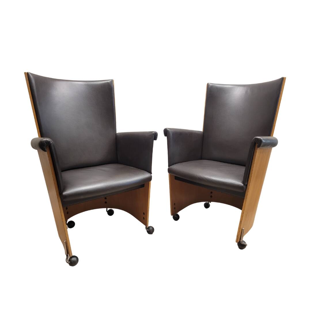 Pareja Sillones “Incontro 5080” Massimo & Lella Vignelli para Bernini, 1991 – Italia