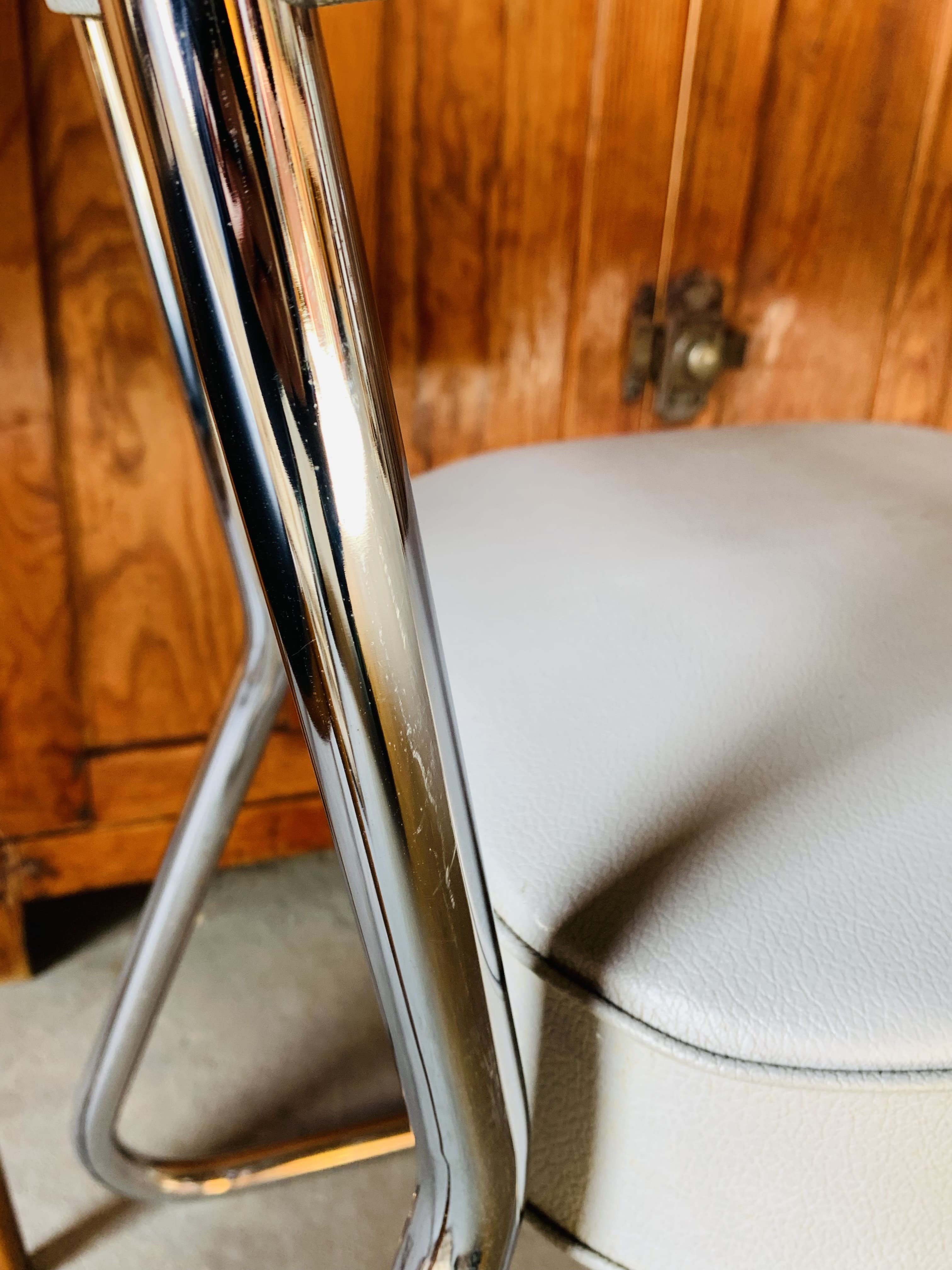 Set of 6 mismatched chairs