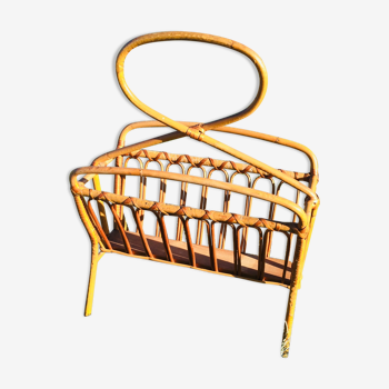 Rattan magazine holder