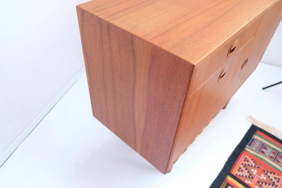Meubles HiFi vintage des années 60, commode, buffet, teck, style rétro