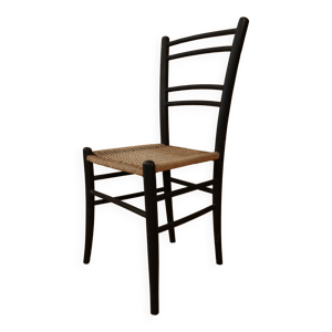 chaise noire