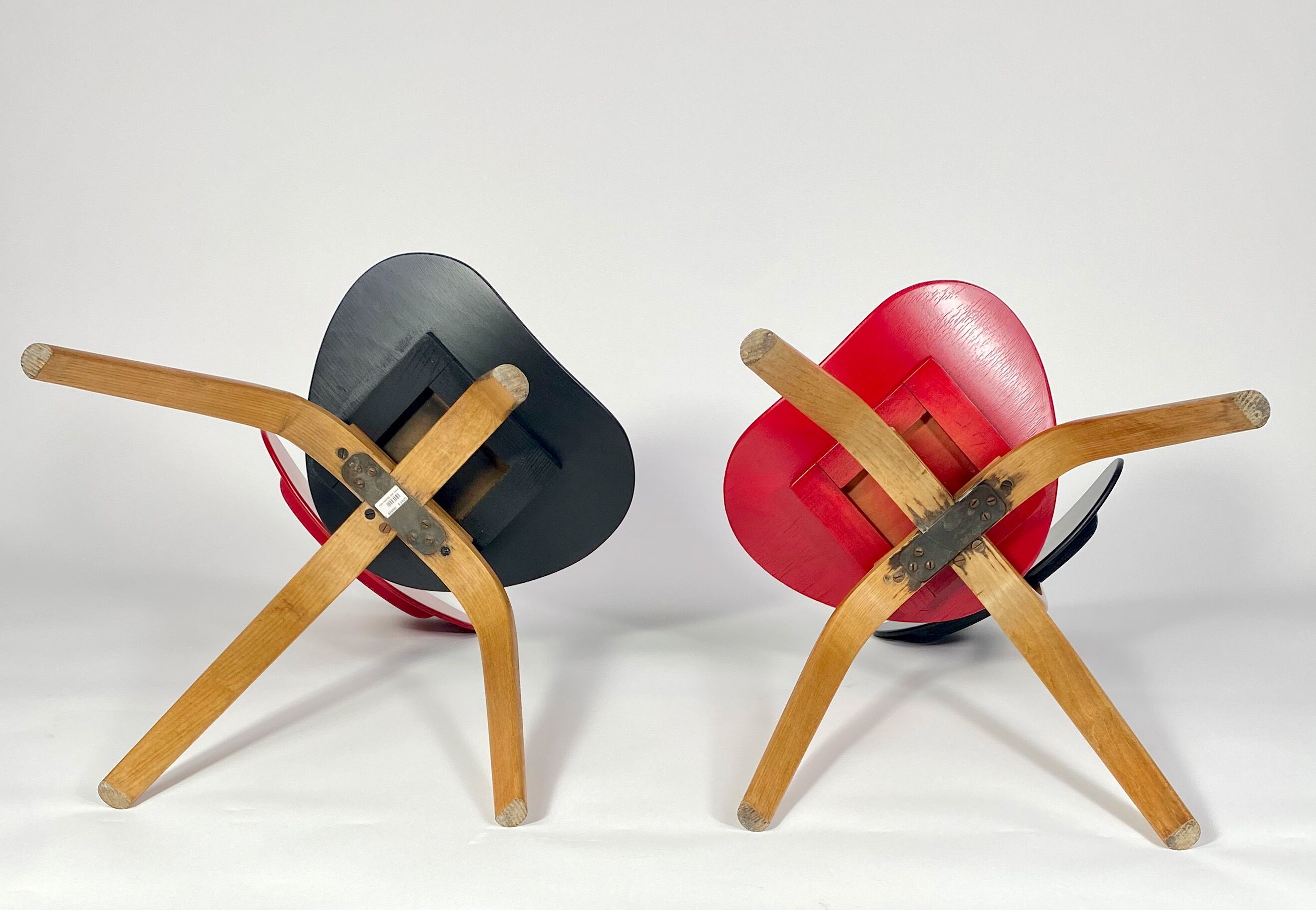 Pair of chairs bow wood no.3 Steiner edition 1950
