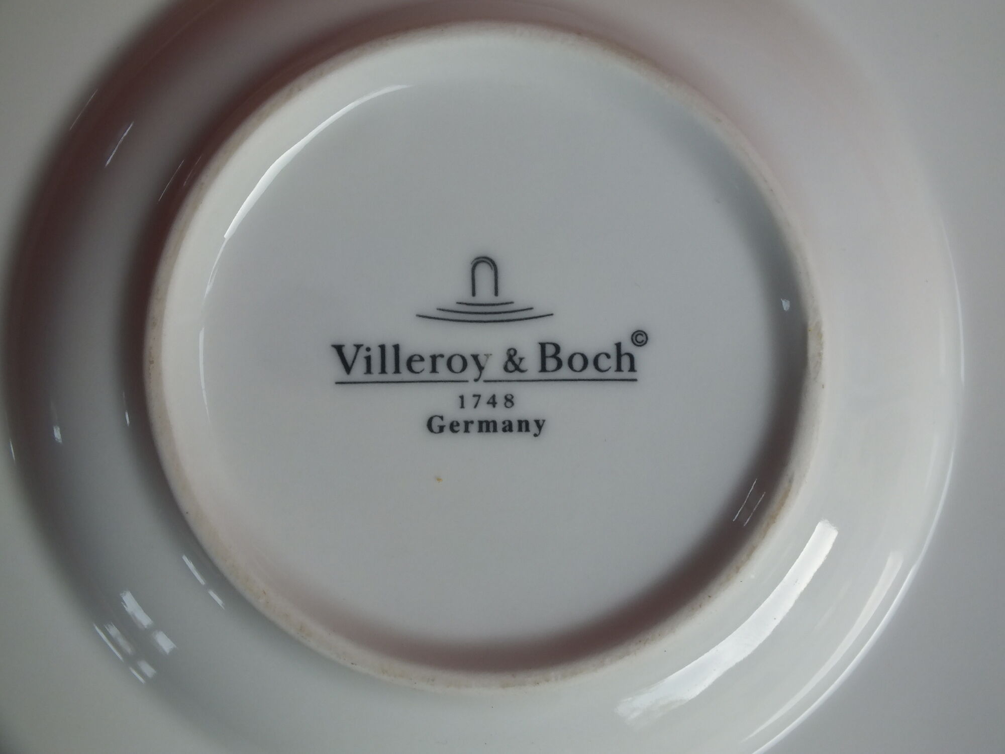 Duo of Villeroy and Boch New Wave Hotwave cups