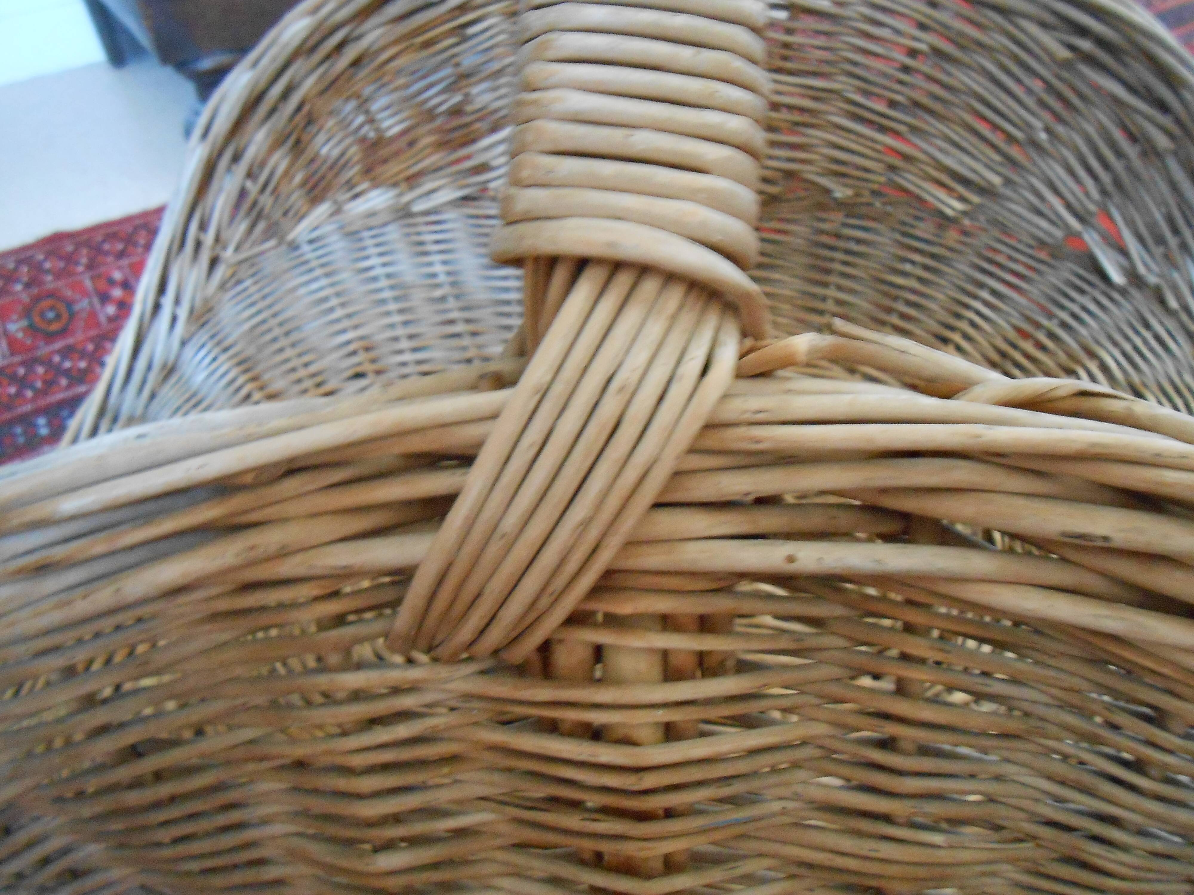 Wicker wood storage basket