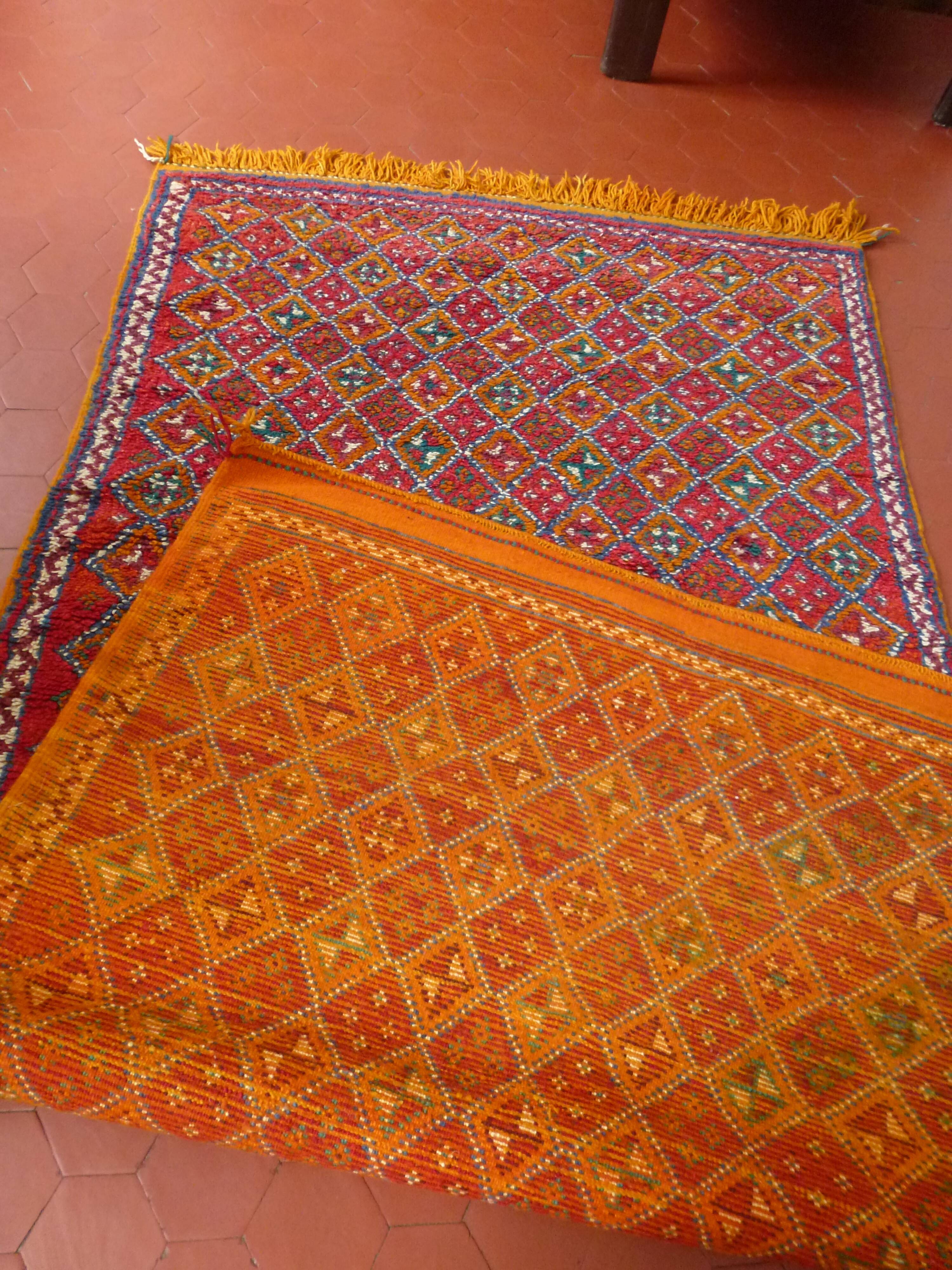 Berber carpet in wool 60