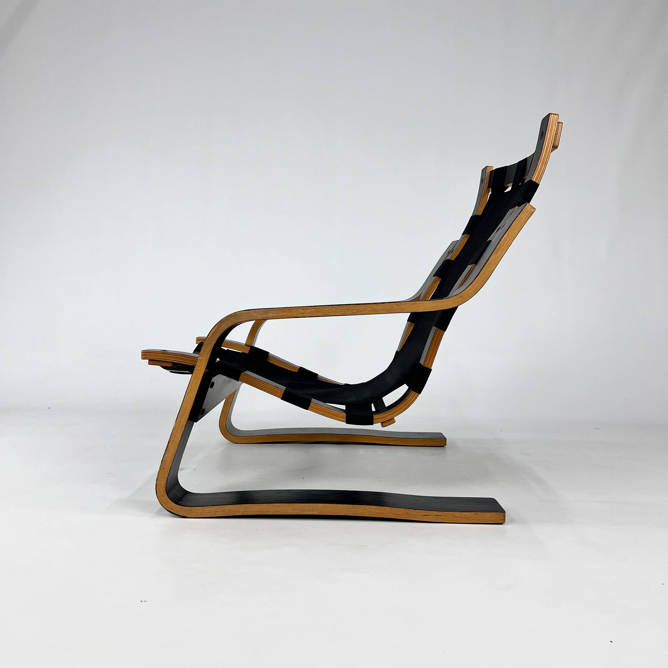 Vintage Scandinavian Bentwood Cantilever Lounge Chair, 1970s