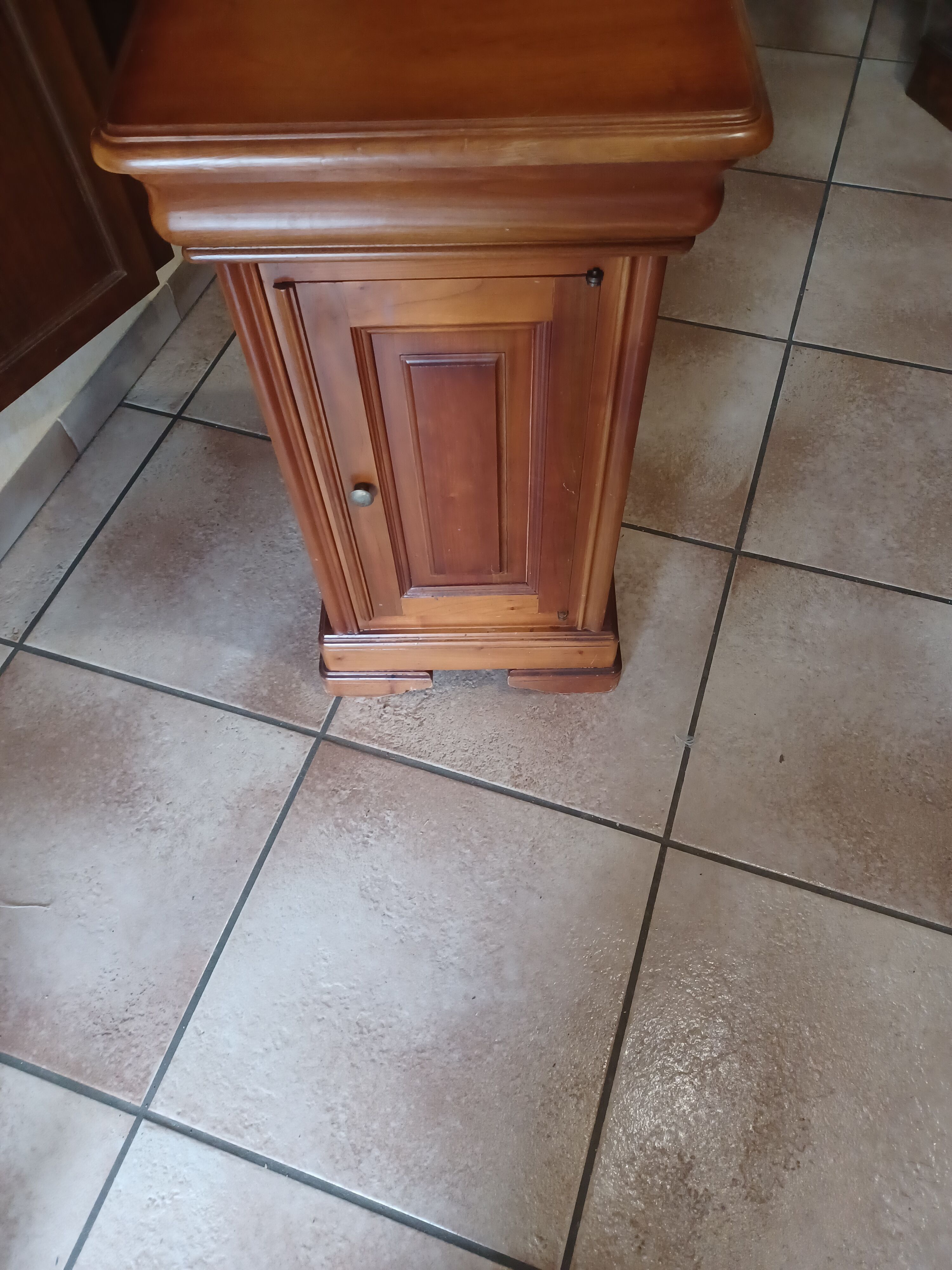 Bedside louis Philippe style