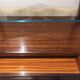 Table console laquée avec plateau en verre et miroir