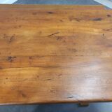 Farmhouse table and its 2 benches