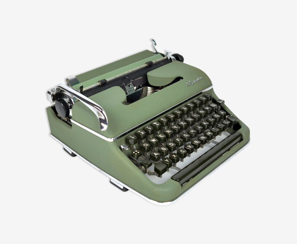 Machine à écrire type: SM-3 Olympia Wilhelmshaven valise Allemagne 1953