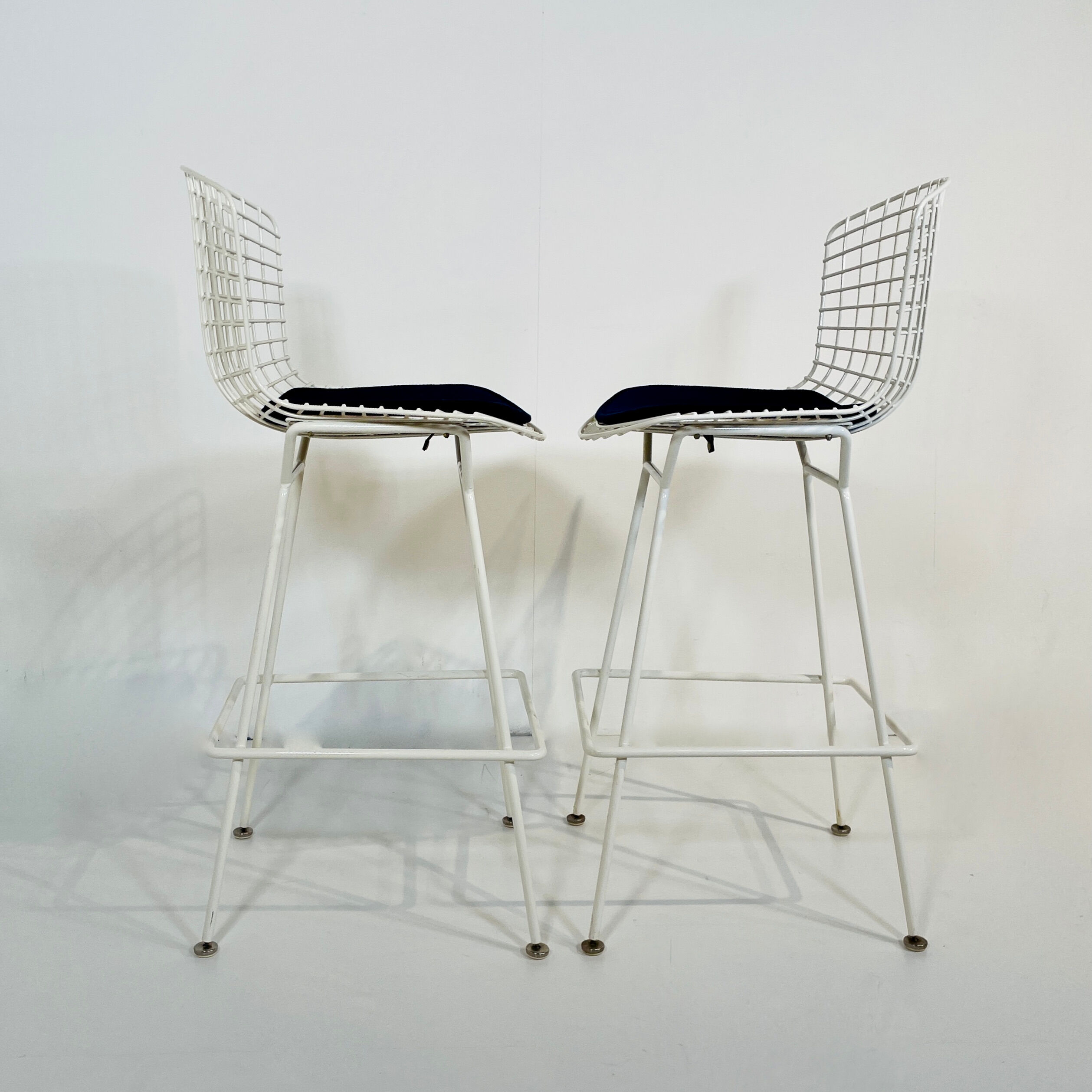 Set of Bar Stools "Wire" by Harry Bertoia for Knoll, USA 1950