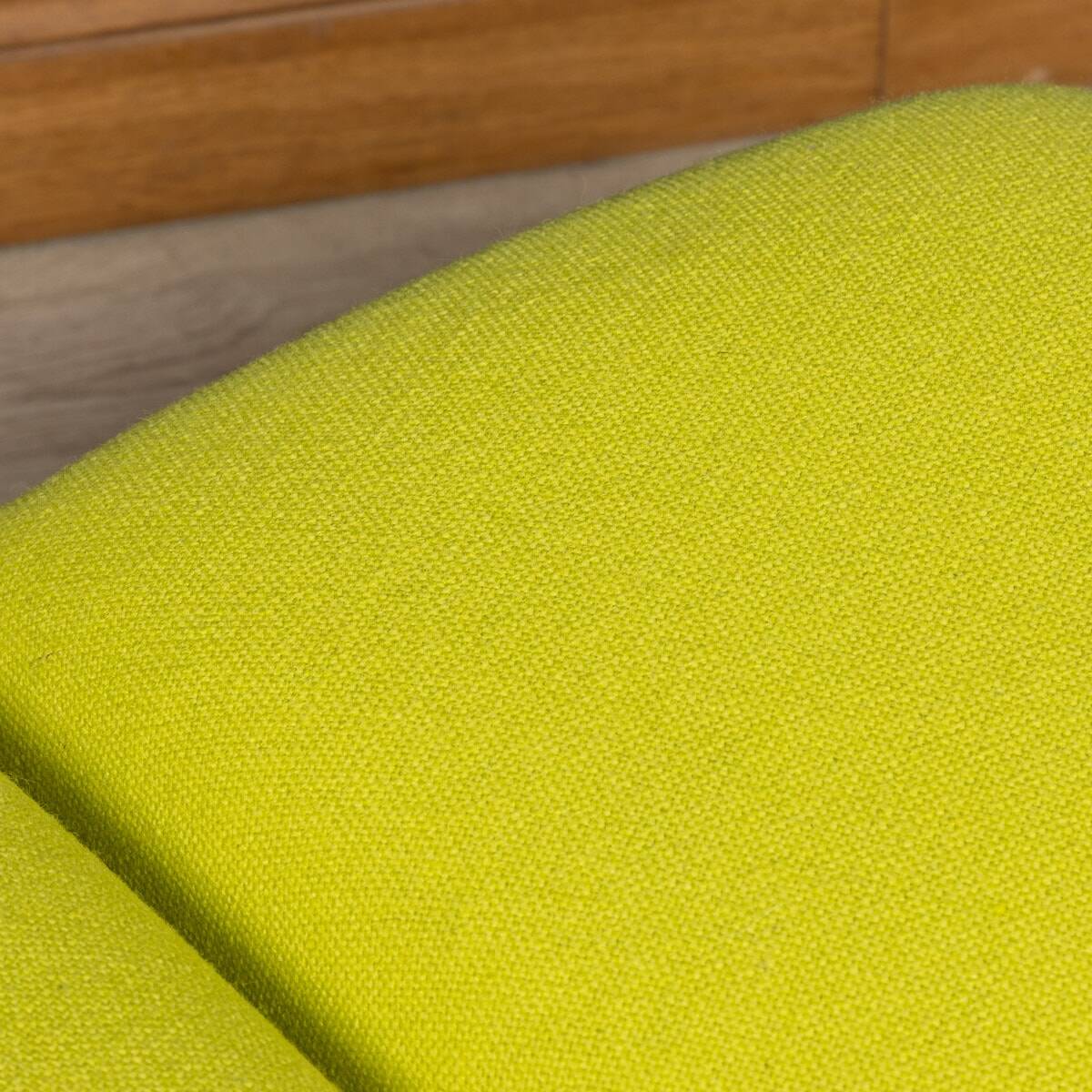 A 20thC RIBBON CHAIR & FOOTSTALL BY PIERRE PAULIN FOR ARTIFORT, FRANCE