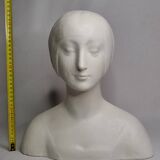 Buste d’après Laurana style renaissance, dit d’Aragon, plâtre patiné, 33 cm
