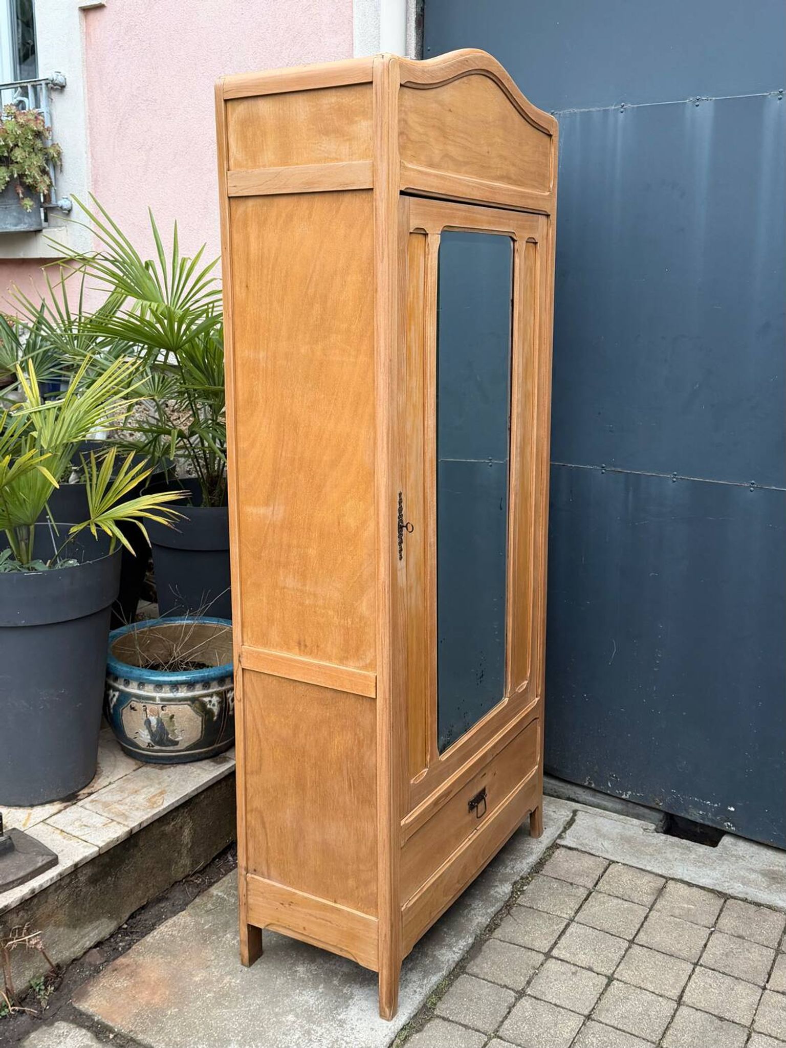 Armoire parisienne art déco miroir biseauté 1920