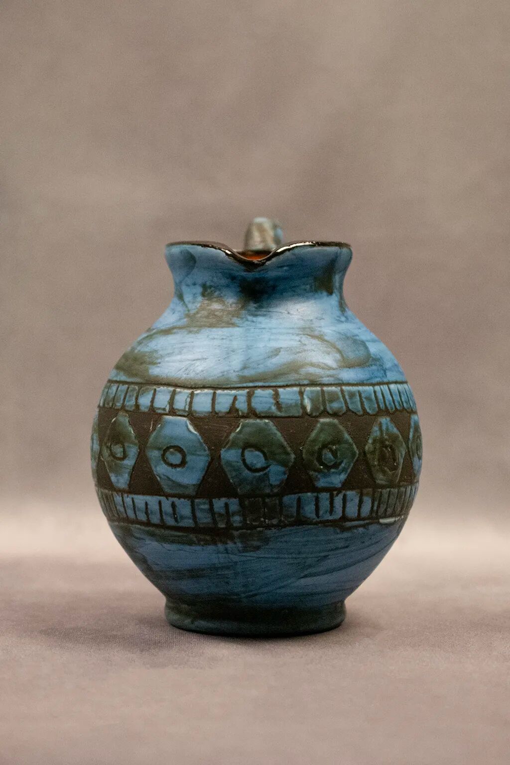 Blue ceramic pitcher with frieze by Jérôme Massier – Vallauris