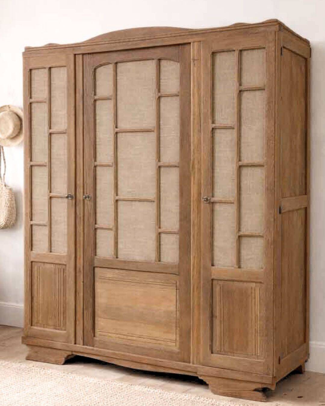 Art Deco wardrobe