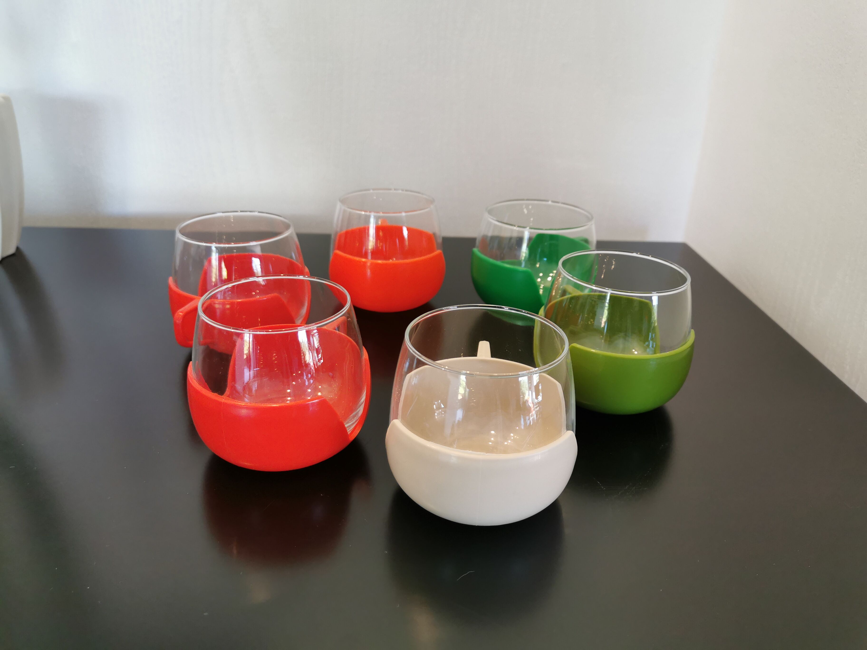 Lot de 6 verres années 70
