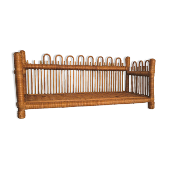 Wicker wall shelf
