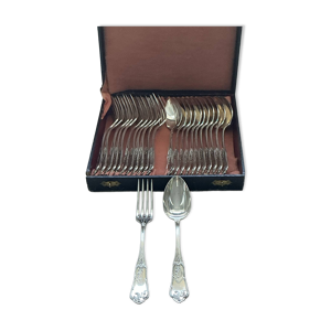 Élégante ménagère - couverts
