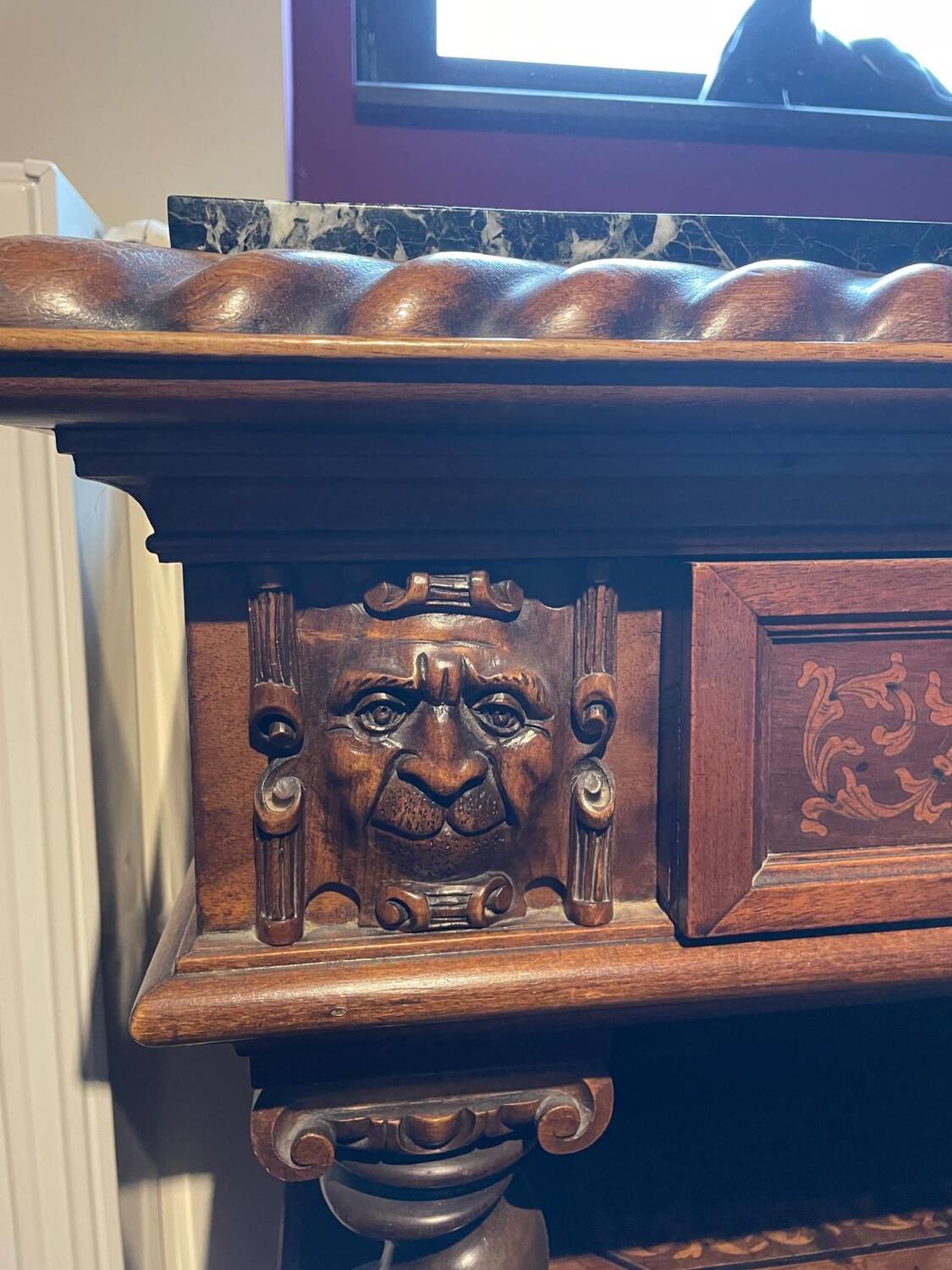 Console style Louis XIII