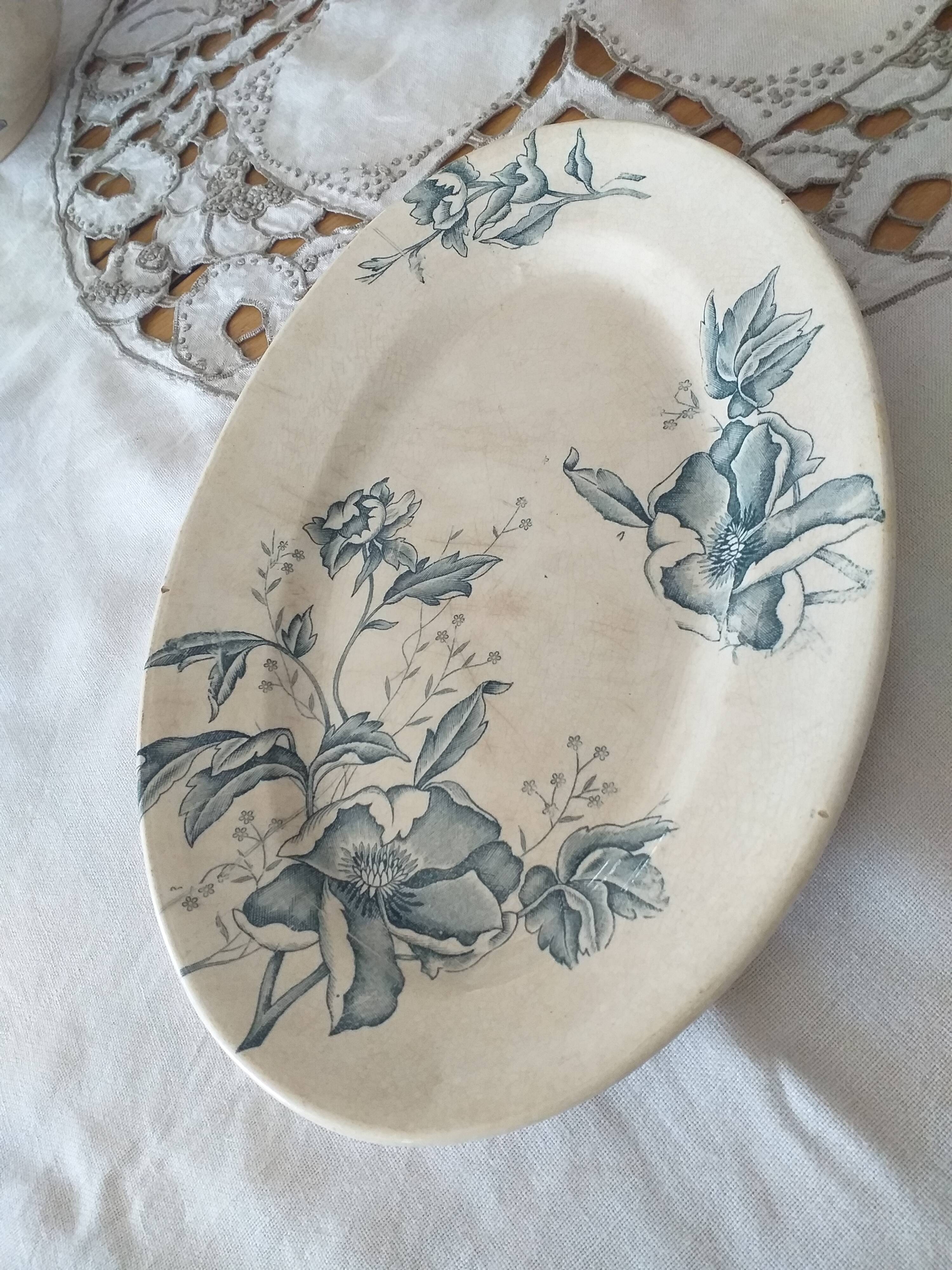 Old-size dishware Rose Faïencerie Lyonnaise
