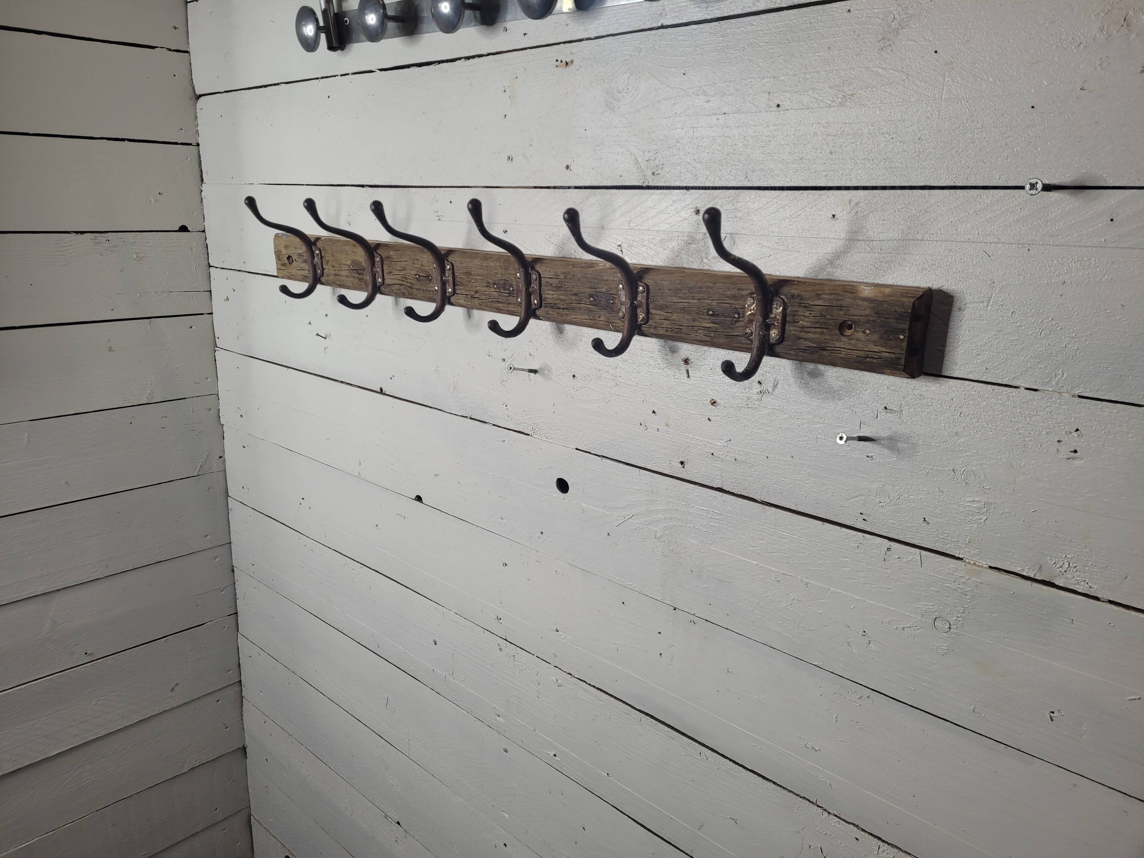 School coat rack with 6 hooks, 100cms L