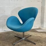 Paire de fauteuils Swan Vintage