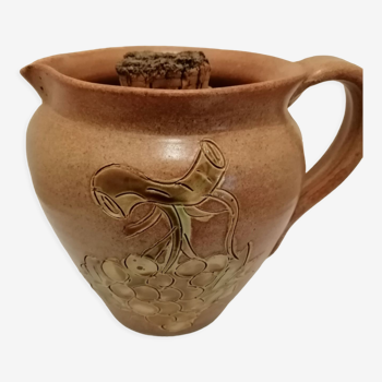 Sandstone pitcher with ice cube compartment