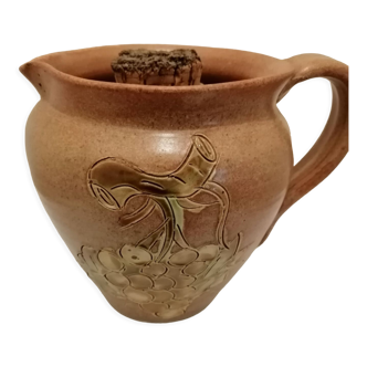Sandstone pitcher with ice cube compartment